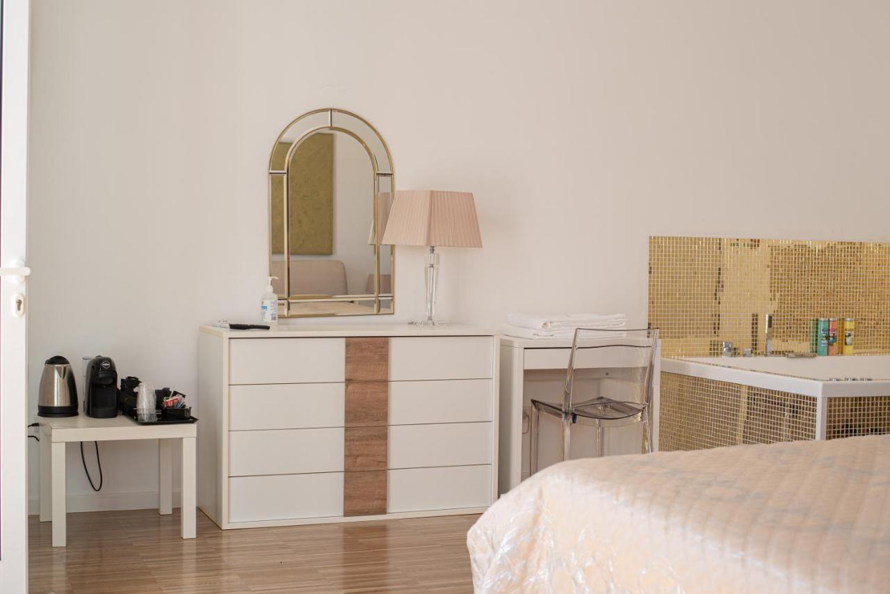 Relais Villa Magnolia Конверсано Экстерьер фото