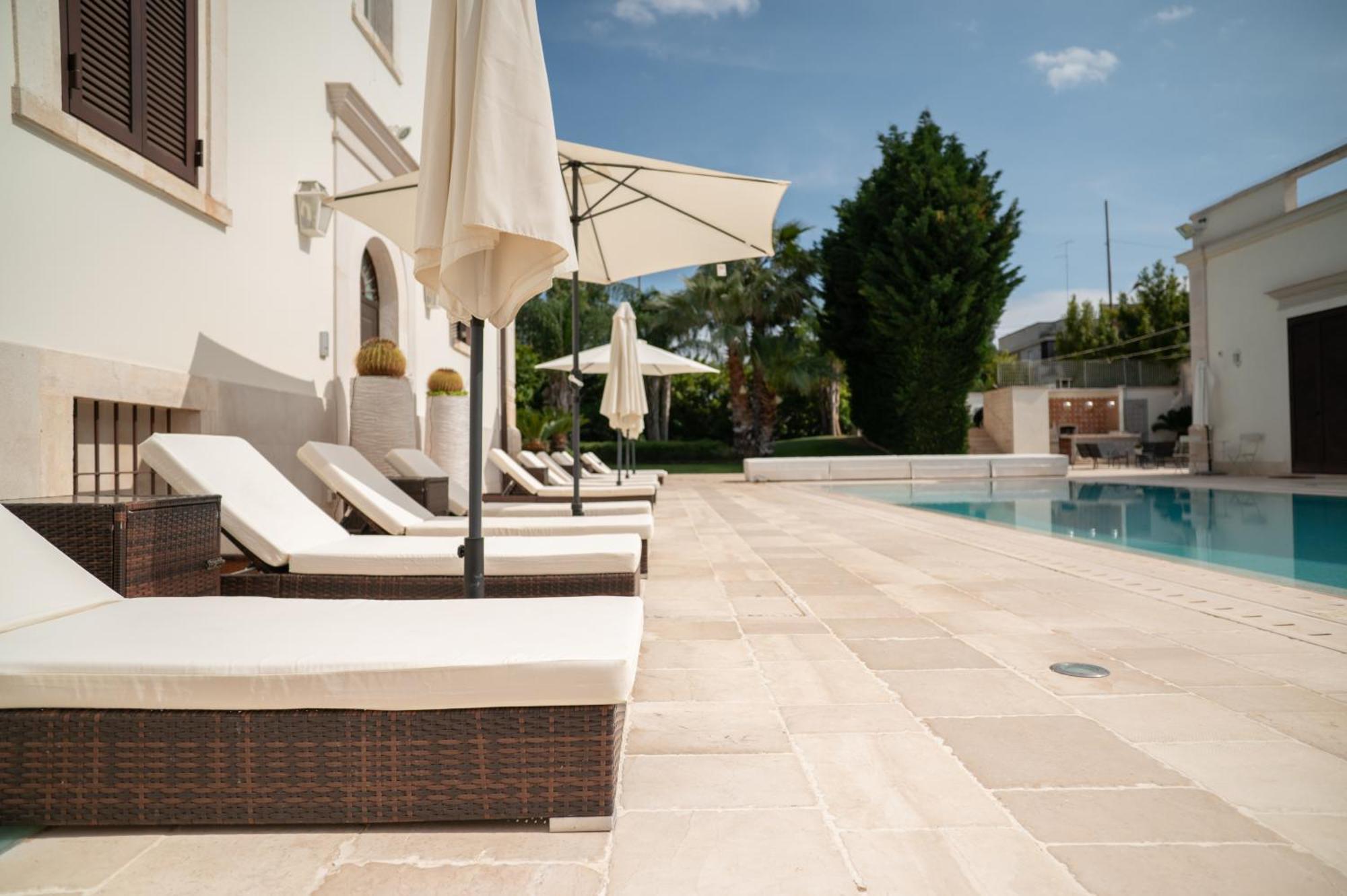 Relais Villa Magnolia Конверсано Экстерьер фото
